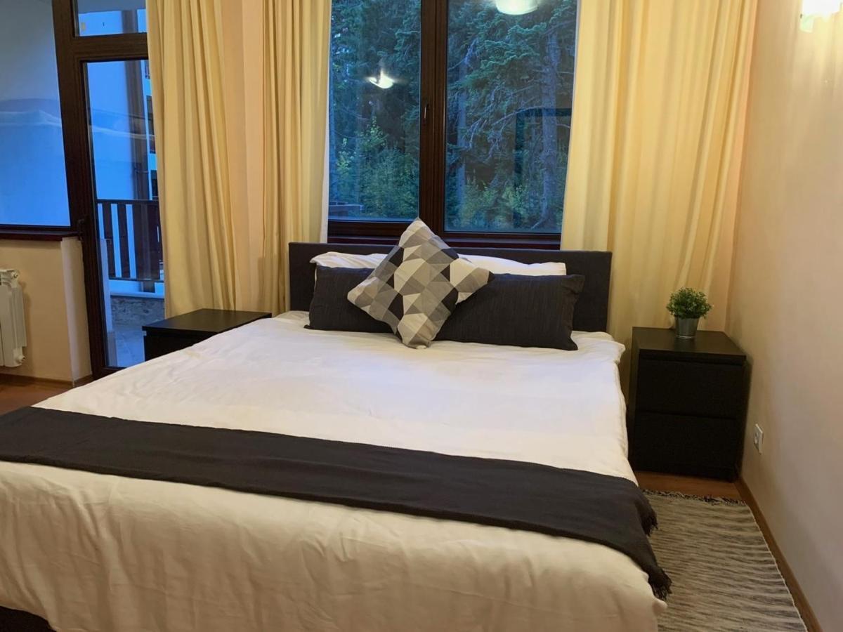 Flora Ski-Slope Studio Apartment โบโรเวทส์ ภายนอก รูปภาพ